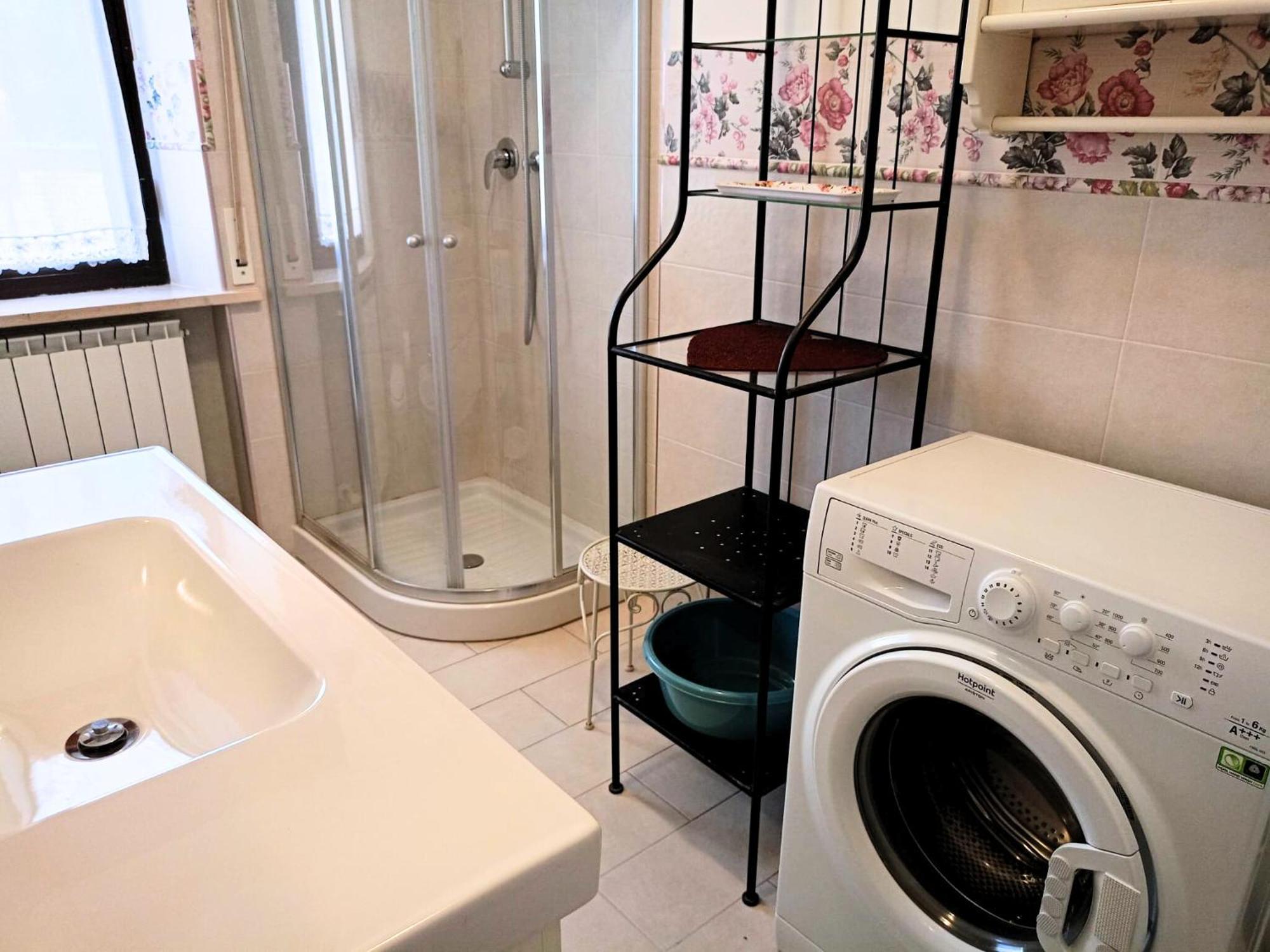 Apartment Se115 - Marotta, Delizioso Bilocale Con Posto Auto Marotta