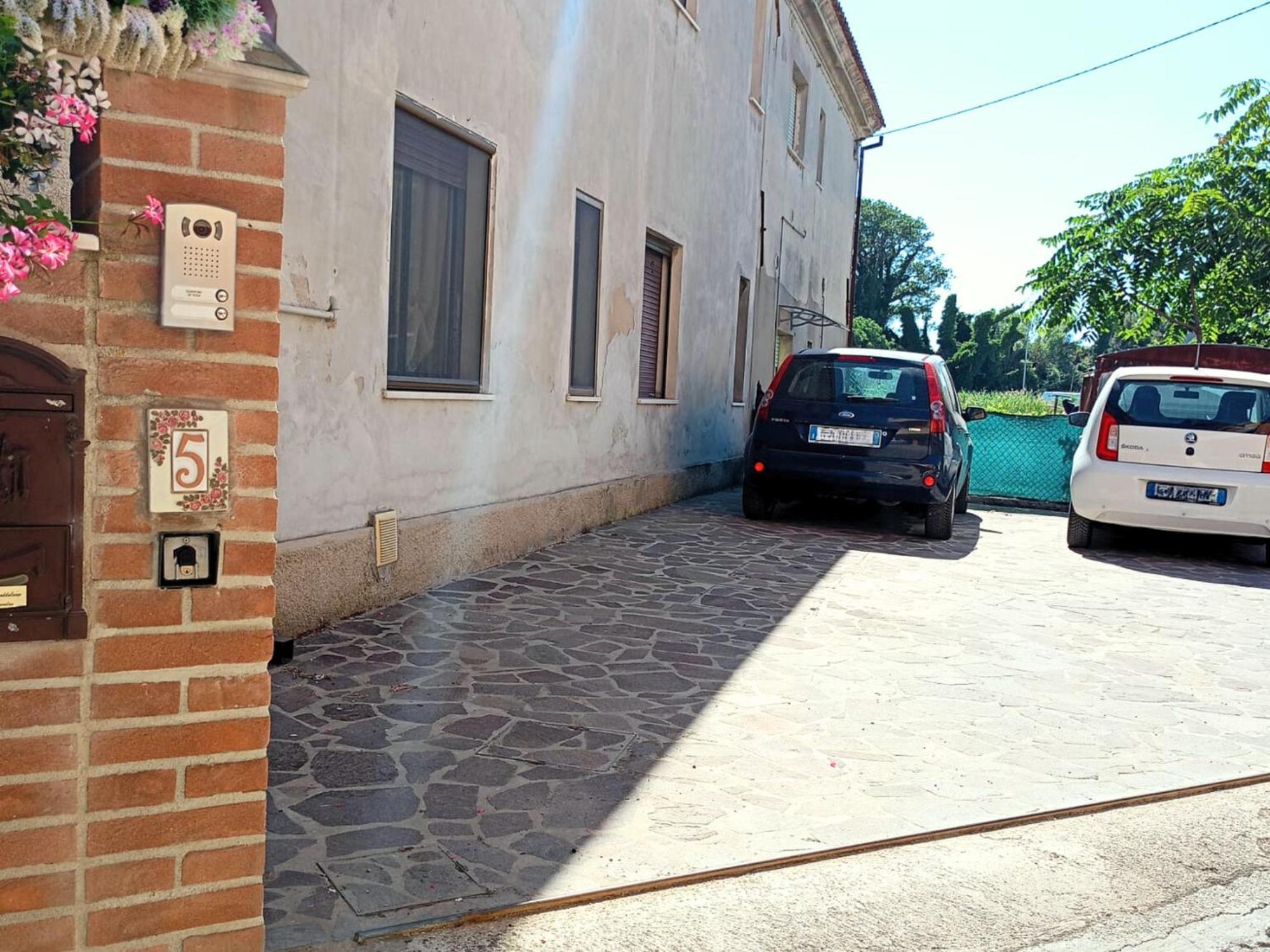 Apartment Se115 - Marotta, Delizioso Bilocale Con Posto Auto