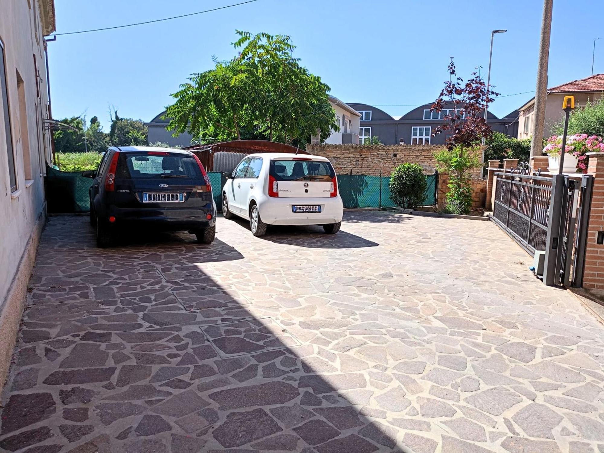 Apartment Se115 - Marotta, Delizioso Bilocale Con Posto Auto